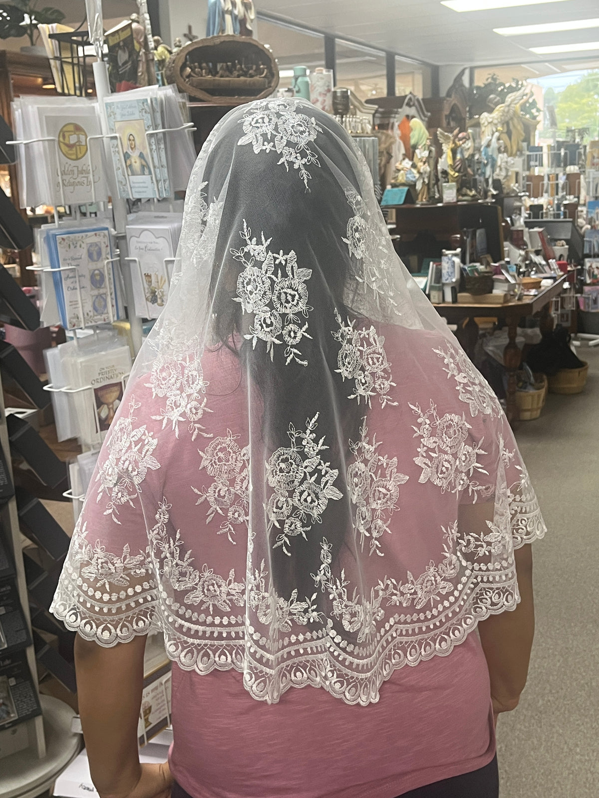 White Isabella Half Circle Lace Mantilla Spanish Veil 61" - JMJs Catholic Store, Inc