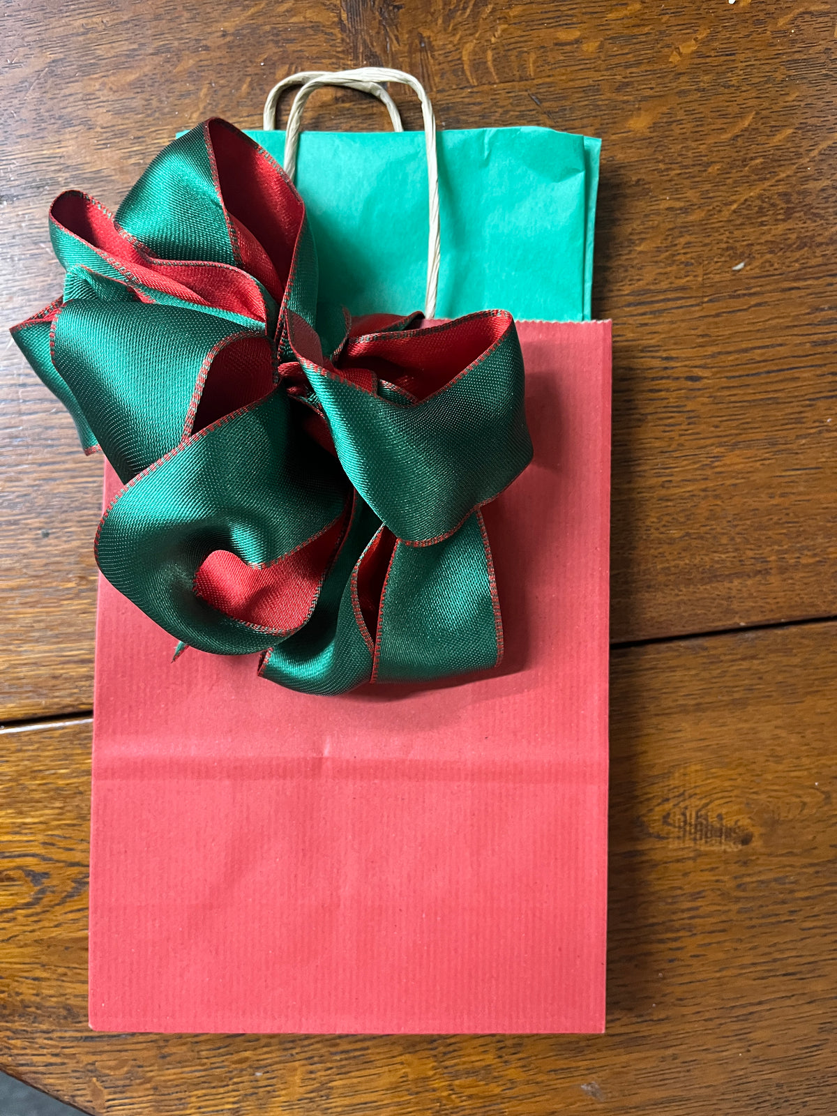 Red Christmas Gift Bag 6 x 8" - JMJs Catholic Store, Inc